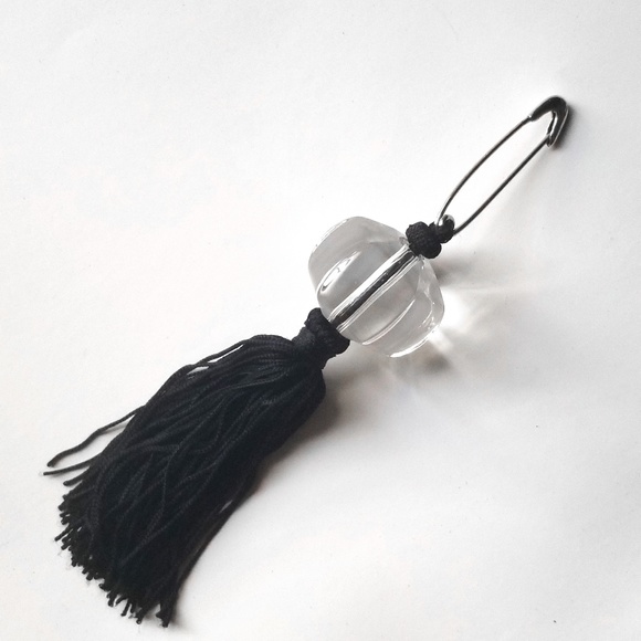 BACCARAT JEWELRY SHERAZADE CLEAR POMPON BROOCH